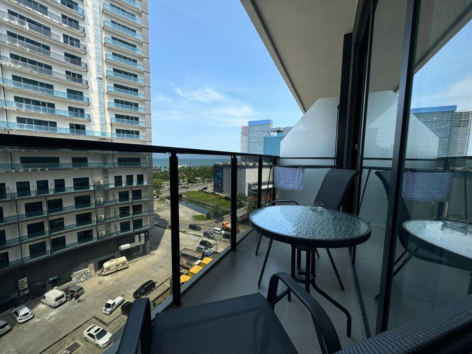 Nova Concierge Aparthotel Батуми Экстерьер фото